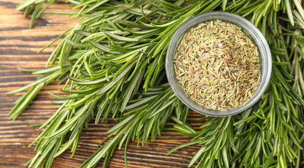 Discover the Power of Rosemary: Your Ultimate Anti-Dandruff Solution!!