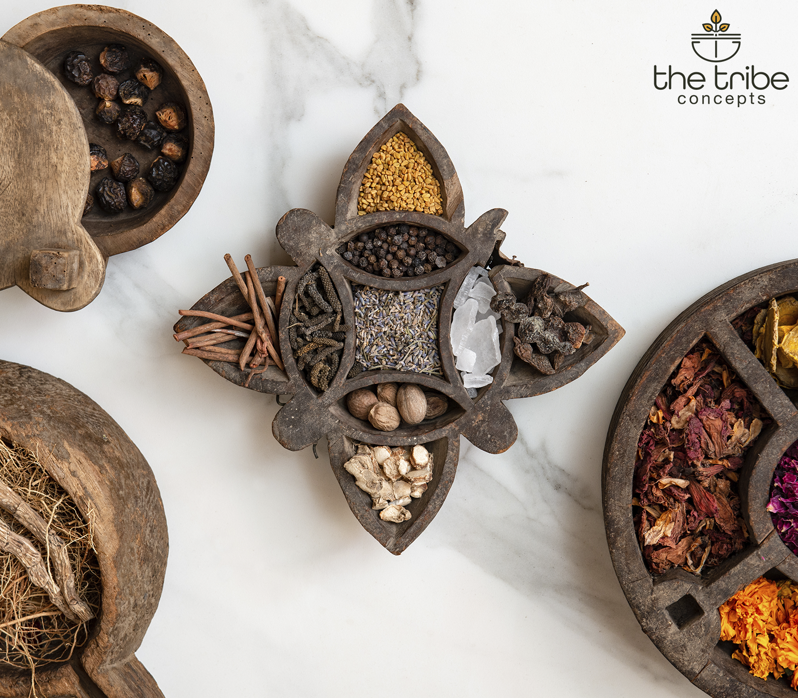 12 PHENOMENAL KITCHEN INGREDIENTS FOR HEALTHY SKIN & STRONG HAIR