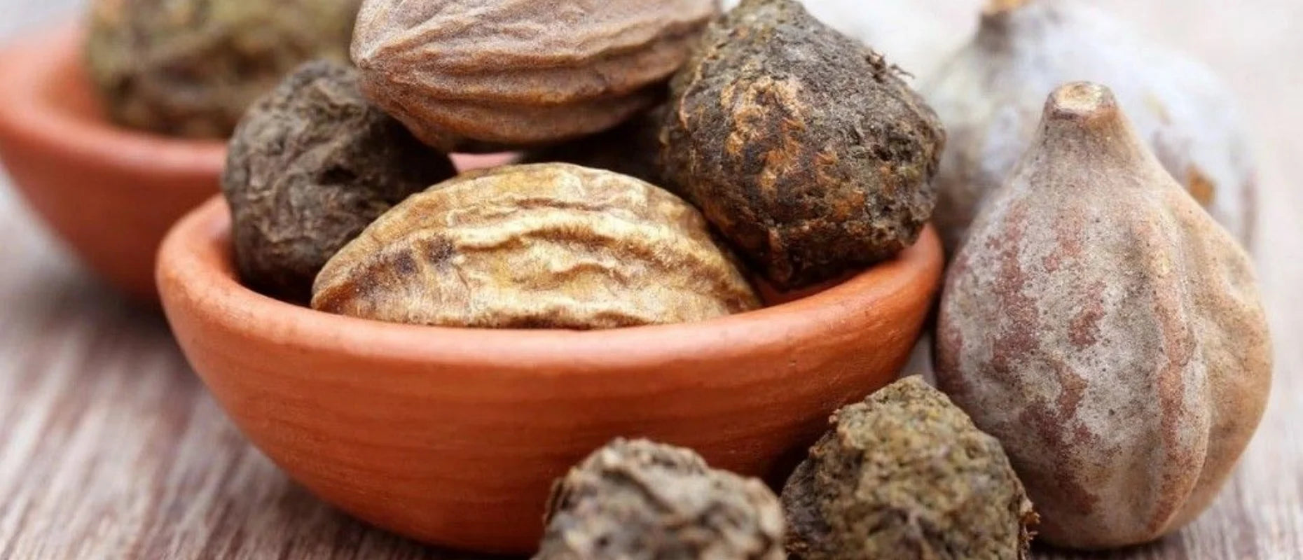 Tunga Musta (Nut Grass Root)
